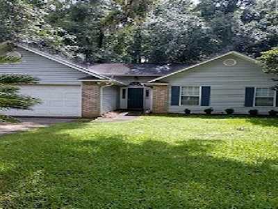 3182 S Fulmer Circle Tallahassee, FL 32303
