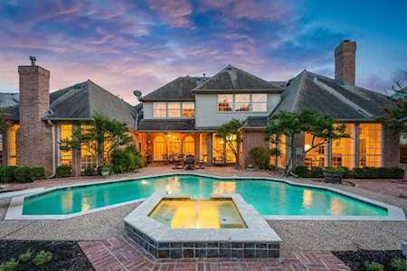 1204 Chatsworth Drive Colleyville, TX 76034