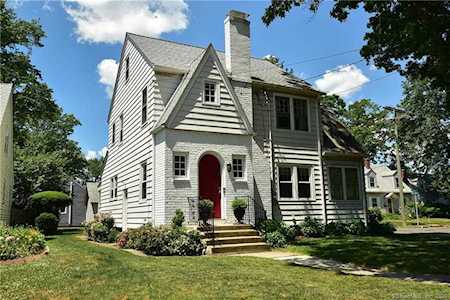 87 Grove Street West Hartford, CT 06110
