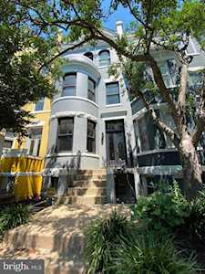 1939 Calvert St NW Washington, DC 20009