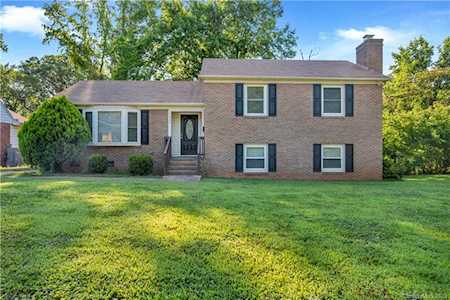 1423 Shannonhouse Dr Charlotte, NC 28215