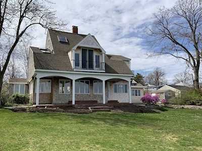 62 Bay St Quincy, MA 02171