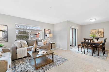 1652 25th Place NE #204 Issaquah, WA 98029