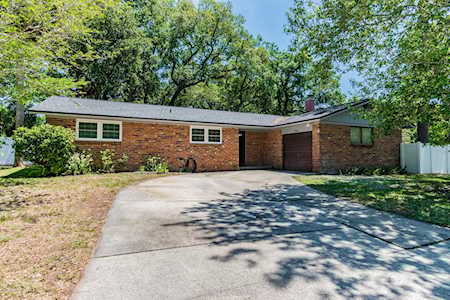 2743 America Ave Jacksonville Beach, FL 32250