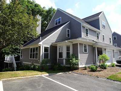72 Villagewood Dr #72 Burlington, MA 01803