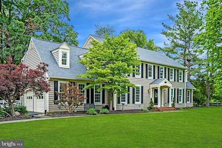 17620 Charity Ln Germantown, MD 20874