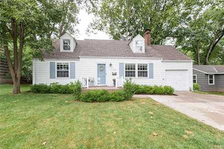 4101 W 72nd Terrace Prairie Village, KS 66208