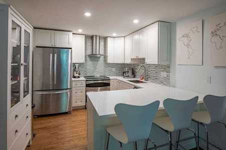 10 Riverside St #3-3 Watertown, MA 02472