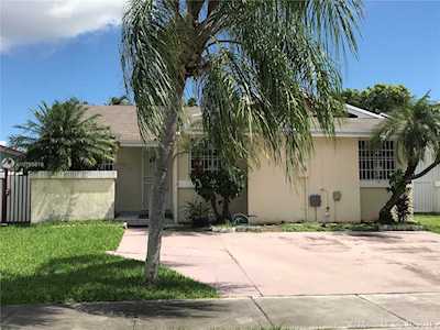 19335 SW 123rd Ave Miami, FL 33177