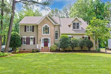 14349 Old Bond St Chesterfield, VA 23832