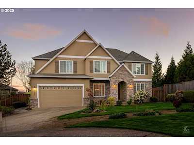 12948 SW Takena Ct Tigard, OR 97224