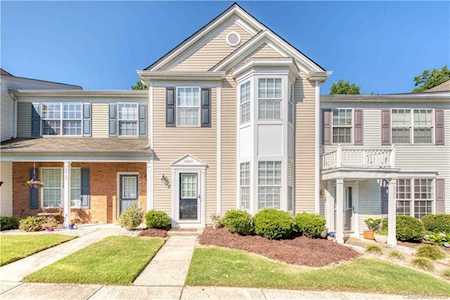 6921 Rothchild Dr Charlotte, NC 28270