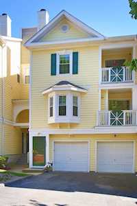 1009 Gazebo Cir #1009 Reading, MA 01867