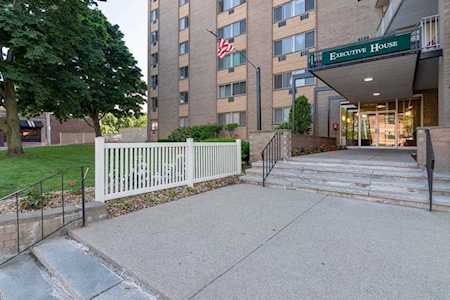 1025 Hancock St #5M Quincy, MA 02169