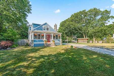 25 Forest Street Reading, MA 01867