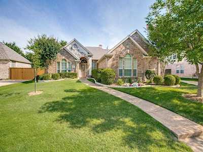 1910 Baltimore Drive Allen, TX 75002