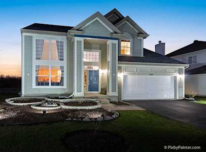 3025 Case Ct Aurora, IL 60503