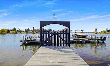 12011 N Lakeshore Dr Lake Stevens, WA 98258