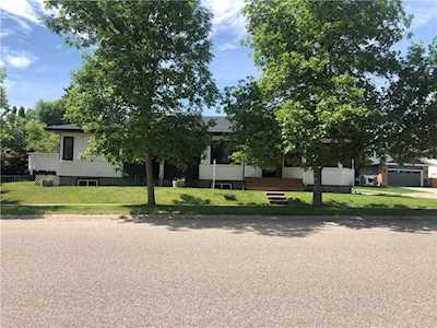 28 Sunmount Gardens SE Calgary, AB T2X 2B1