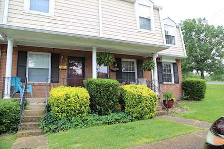 5510 Country Dr Nashville, TN 37211