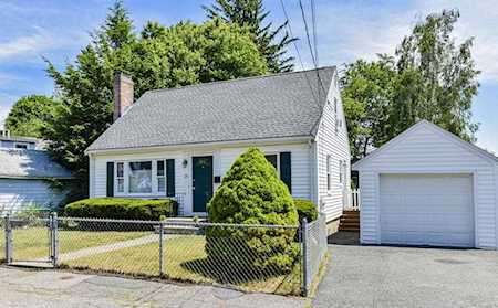 25 Breede Terrace Dedham, MA 02026