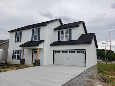 1601 Bobby Nichols Dr Cookeville, TN 38506