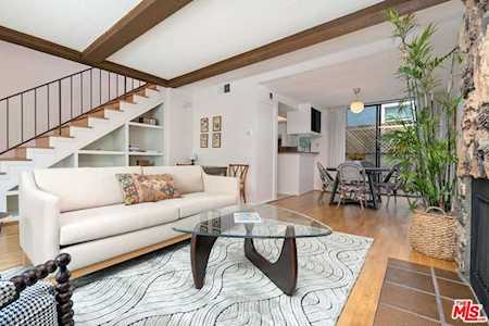 1232 Stanford Street #3 Santa Monica, CA 90404
