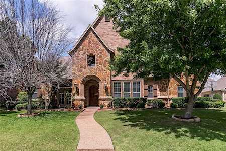 3329 Van Zandt Court Grapevine, TX 76092