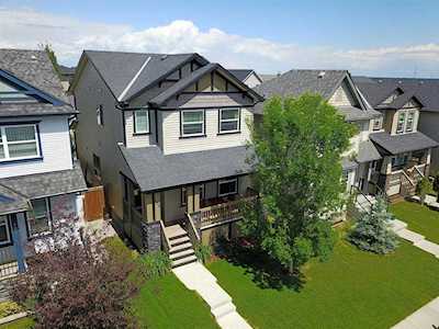 102 Silverado Plains Circle SW Calgary, AB t2x 0g8