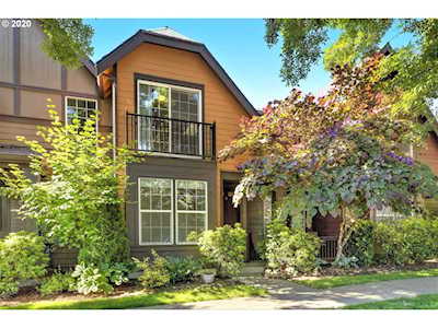 7060 NE Cherry Dr Hillsboro, OR 97124