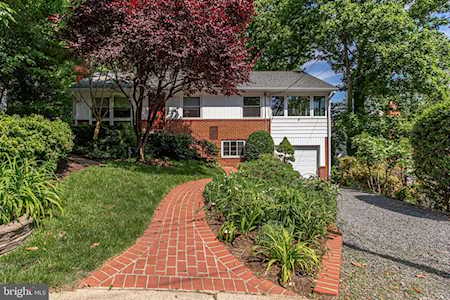 5885 9th Rd N Arlington, VA 22205