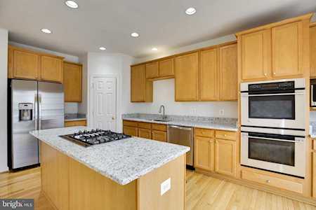 5385 Lavender Mist Ct Centreville, VA 20120