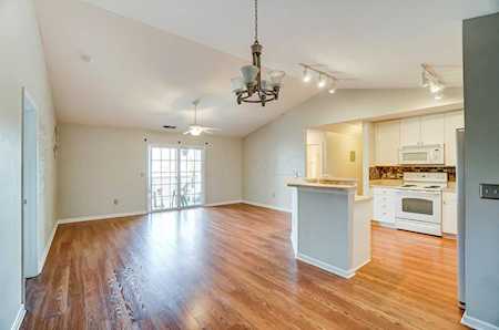 7712 Essex Gate Drive Dublin, OH 43016
