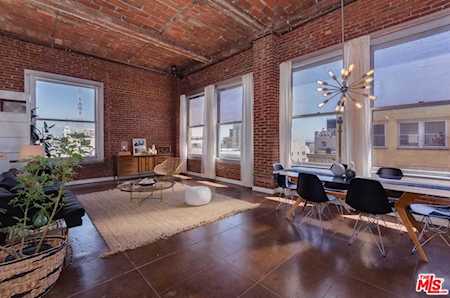 215 W 7th Street #1402 Los Angeles, CA 90014