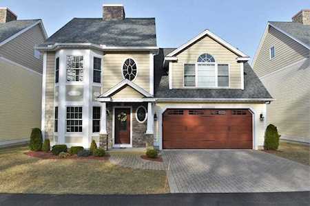 50 Yorkshire Drive #91 Tewksbury, MA 01876