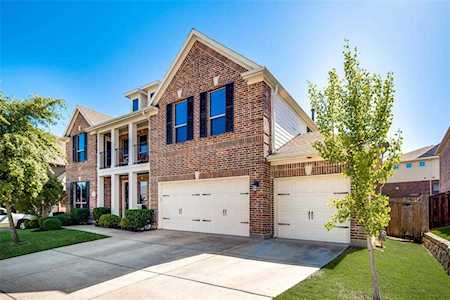 417 Aylesbury Drive Roanoke, TX 76262