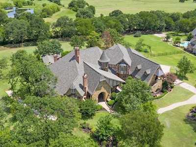 1357 Saddlebrook Court Bartonville, TX 76226