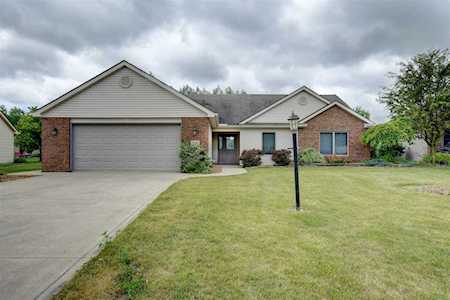 906 Baer Pass Garrett, IN 46738