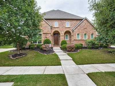 712 Joshua Road Lantana, TX 76226