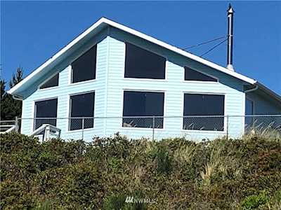31801 J Place Ocean Park, WA 98640