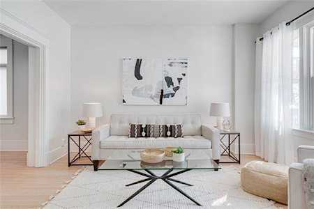 926 19 Avenue SW Calgary, AB T2T 0H7