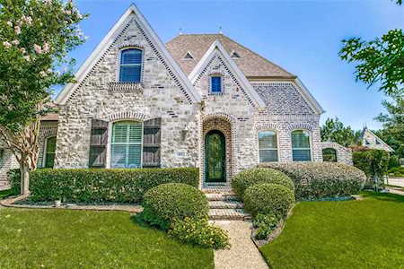 812 Creekview Lane Colleyville, TX 76034