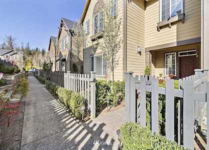 37613 SE Fury St #100 Snoqualmie, WA 98065