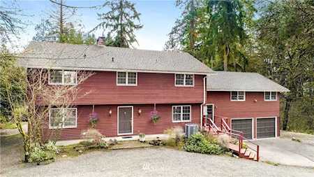 11202 36th St E Edgewood, WA 98372