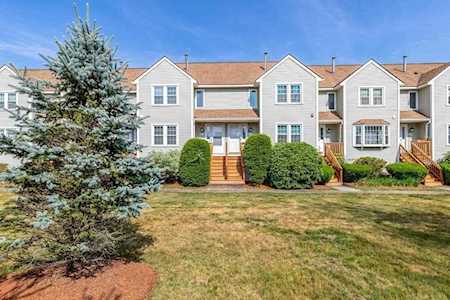184 Patrick Rd #184 Tewksbury, MA 01876