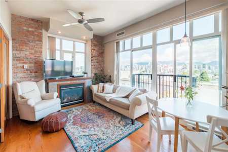 2515 Ontario Street #319 Vancouver, BC V5T 4V4