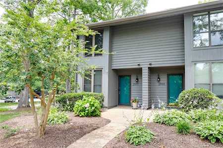2990 Woodbridge Crossing Dr Midlothian, VA 23112