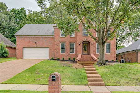 1523 Fox Trace Dr Memphis, TN 38016
