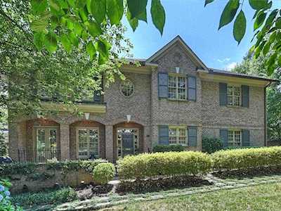 4026 Barclay Downs Dr Charlotte, NC 28209