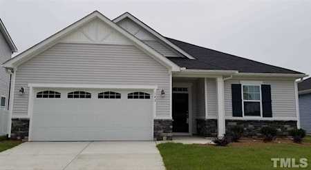 142 Willow Grove Lane Fuquay Varina, NC 27526